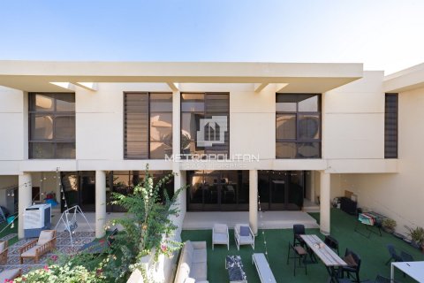 Βίλα σε DAMAC Hills (Akoya by DAMAC), Dubai, ΗΑΕ 3 υπνοδωμάτια, 253 τ.μ. Αρ. 665034 - φωτογραφία 24