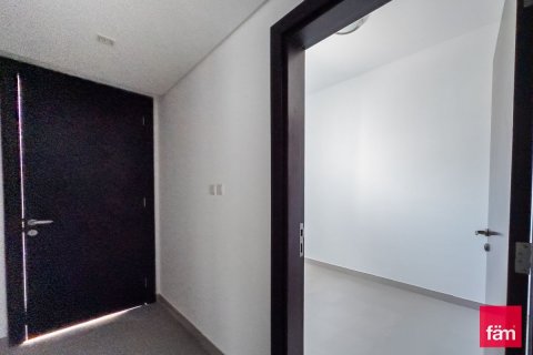 Radový dom v Dubai, SAE 4 spálne, 328.4 m2 č. 702404 - Fotografia 17