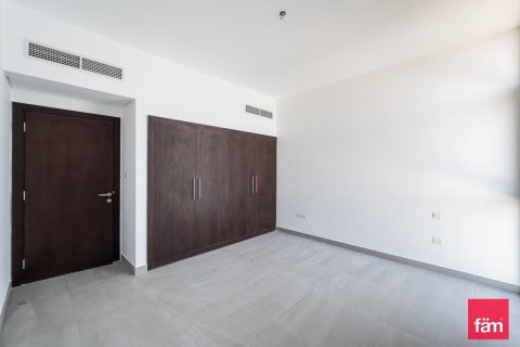 Radový dom v Dubai, SAE 4 spálne, 328.4 m2 č. 702404 - Fotografia 10