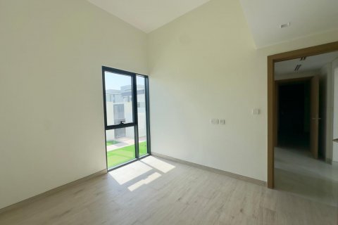 Villa in Al Furjan, Dubai, UAE 4 bedrooms, 331 sq.m. № 590231 - photo 30