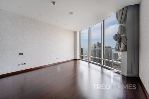 Apartment in Burj Khalifa, Dubai, UAE 3 bedrooms, 247 sq.m. № 590225 - photo 10