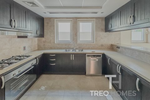 Vilë në Jumeirah Park, Dubai, Emiratet e Bashkuara Arabe 3 dhoma gjumi, 285 m2. № 590230 - Foto 6
