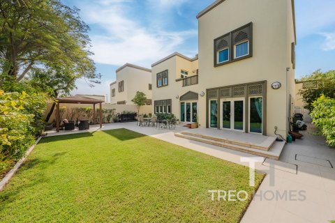 Vilë në Jumeirah Park, Dubai, Emiratet e Bashkuara Arabe 3 dhoma gjumi, 285 m2. № 590230 - Foto 1