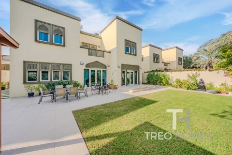 Vilë në Jumeirah Park, Dubai, Emiratet e Bashkuara Arabe 3 dhoma gjumi, 285 m2. № 590230 - Foto 7
