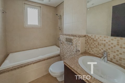 Vilë në Jumeirah Park, Dubai, Emiratet e Bashkuara Arabe 3 dhoma gjumi, 285 m2. № 590230 - Foto 12