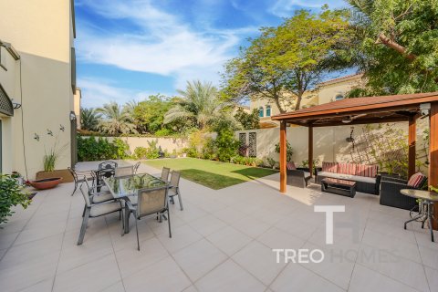 Vilë në Jumeirah Park, Dubai, Emiratet e Bashkuara Arabe 3 dhoma gjumi, 285 m2. № 590230 - Foto 8