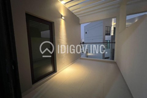 DAMAC Hills (Akoya by DAMAC), Dubai, संयुक्त अरब अमीरात में टाउनहाउस, 3 बेडरूम, 139 वर्ग मीटर, संख्या 655950 - फ़ोटो 24