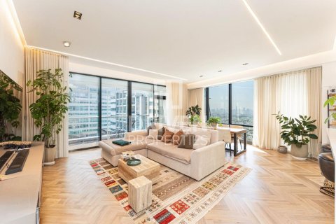 Apartment in Jumeirah Lake Towers, Dubai, UAE 2 bedrooms, 188.22 sq.m. № 742052