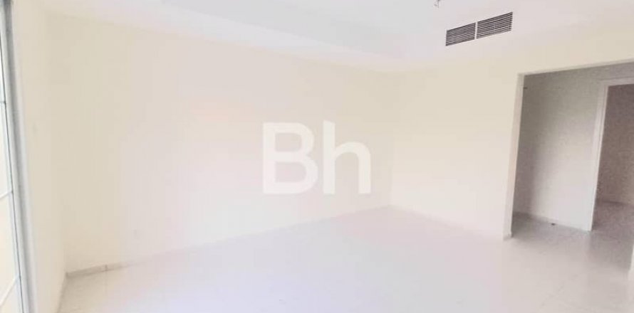 Вилла в The Springs, Дубай, ОАЭ 2 спальни, 270м2 № 614830