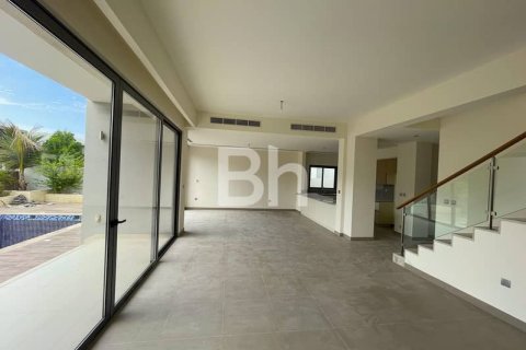 Снять в аренду виллу в Дубай Хилс Эстейт, ОАЭ 5 спален, 480м2, № 614827 - фото 3