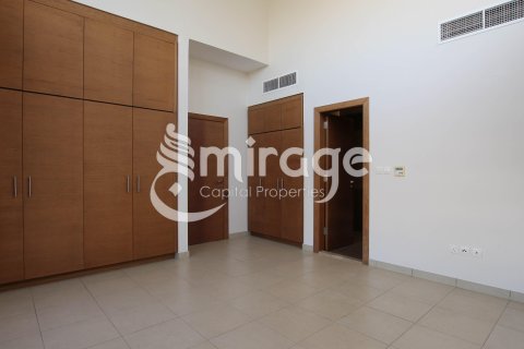 Vilë në Al Raha Golf Gardens, Abu Dhabi, Emiratet e Bashkuara Arabe 5 dhoma gjumi, 582.9 m2. № 571790 - Foto 4