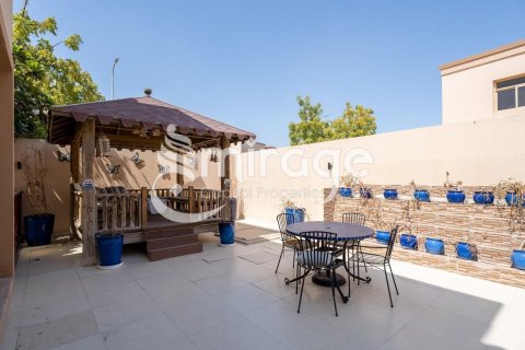 ویلا برای فروش در  Al Raha Golf Gardens، Abu Dhabi، امارات متحده عربی  5 خوابه ، 547 متر مربع ، شماره 571787 - تصویر 9