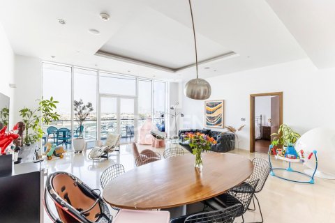Palm Jumeirah, Dubai, UAE의 판매용 아파트 침실 3개, 211.82제곱미터 번호 743874 - 사진 5