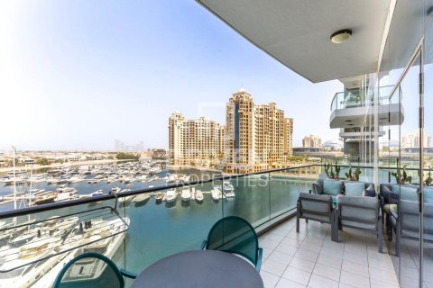 Palm Jumeirah, Dubai, UAE의 판매용 아파트 침실 3개, 211.82제곱미터 번호 743874 - 사진 1