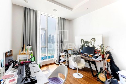 Palm Jumeirah, Dubai, UAE의 판매용 아파트 침실 3개, 211.82제곱미터 번호 743874 - 사진 8