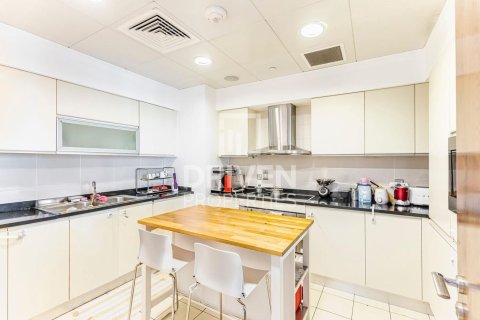 Palm Jumeirah, Dubai, UAE의 판매용 아파트 침실 3개, 211.82제곱미터 번호 743874 - 사진 12