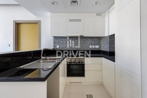 Apartament na sprzedaż w Business Bay, Dubai, ZEA 2 sypialnie, 101 mkw., nr 602886 - zdjęcie 9