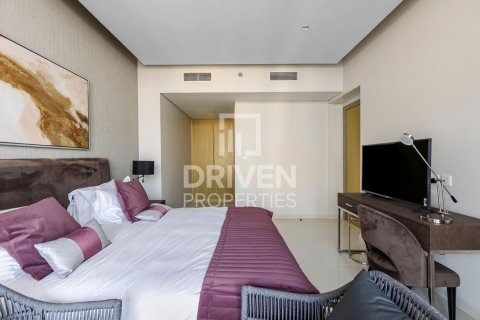 Apartament na sprzedaż w Business Bay, Dubai, ZEA 2 sypialnie, 101 mkw., nr 602886 - zdjęcie 8