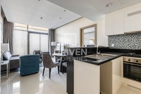 Apartament na sprzedaż w Business Bay, Dubai, ZEA 2 sypialnie, 101 mkw., nr 602886 - zdjęcie 3