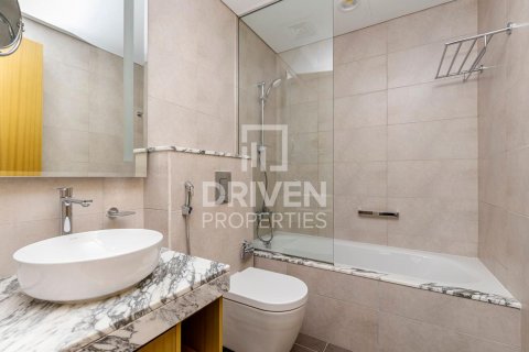 Apartament na sprzedaż w Business Bay, Dubai, ZEA 2 sypialnie, 101 mkw., nr 602886 - zdjęcie 10