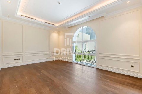 Vilë në Al Wasl, Dubai, Emiratet e Bashkuara Arabe 7 dhoma gjumi, 1372 m2. № 602885 - Foto 25