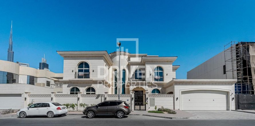 Vilë në Al Wasl, Dubai, Emiratet e Bashkuara Arabe 7 dhoma gjumi, 1372 m2. № 602885