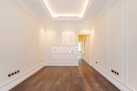 Vilë në Al Wasl, Dubai, Emiratet e Bashkuara Arabe 7 dhoma gjumi, 1372 m2. № 602885 - Foto 21