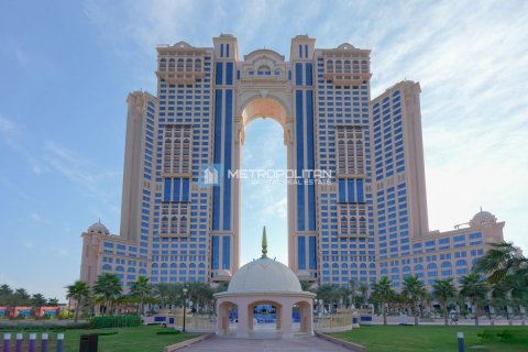 Apartament de vânzare în The Marina, Abu Dhabi, EAU 2 dormitoare, 149.8 mp.  №601085 - poză 1