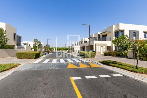 Müüa villa asukohaga Dubai Hills Estate, Dubai, AÜE: 5 magamistoaga, 278.89 m² Nr 743577 - pilt 20
