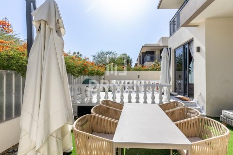 Müüa villa asukohaga Dubai Hills Estate, Dubai, AÜE: 5 magamistoaga, 278.89 m² Nr 743577 - pilt 16