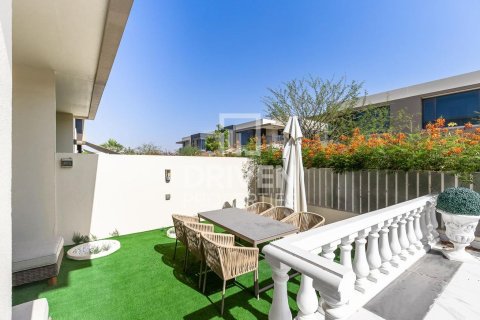 Müüa villa asukohaga Dubai Hills Estate, Dubai, AÜE: 5 magamistoaga, 278.89 m² Nr 743577 - pilt 17