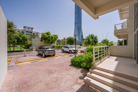 Apartament de închiriat în Jumeirah Heights, Dubai, EAU 2 dormitoare, 197.5 mp.  №749581 - poză 20