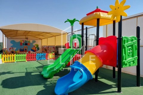 Building in Dubai Investment Park, UAE 5170 sq.m. № 620318 - photo 14