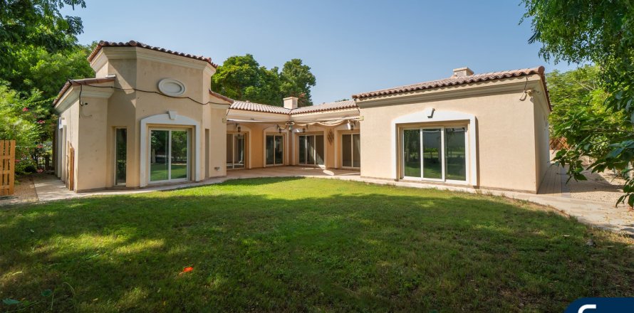 Villa i Green Community, Dubai, Emiratene 4 soverom, 404 kvm nr. 667522