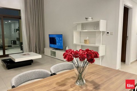 דירה להשכרה ב Umm Suqeim, Dubai, איחוד האמירויות  1 חדר שינה, 119.4 מ"ר, מספר 622736 - תמונה 1