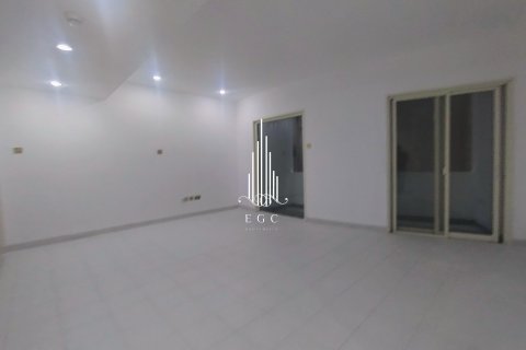 阿联酋 Abu Dhabi Corniche Road 待租 : 4 卧, 217.4 平方米 , 编号572843 - 照片 12
