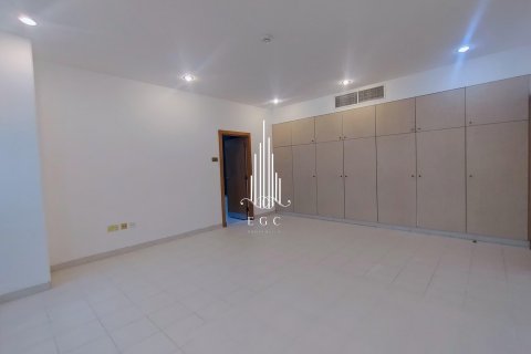 阿联酋 Abu Dhabi Corniche Road 待租 : 4 卧, 217.4 平方米 , 编号572843 - 照片 9
