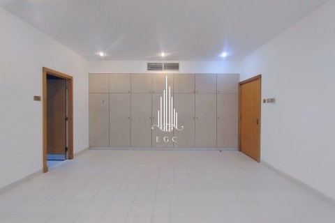 阿联酋 Abu Dhabi Corniche Road 待租 : 4 卧, 217.4 平方米 , 编号572843 - 照片 8