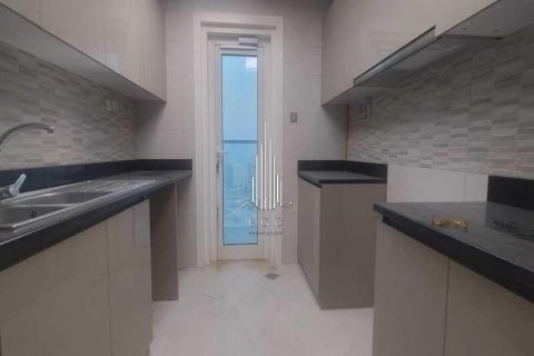 Apartment in Corniche Road, Abu Dhabi, UAE 2 bedrooms, 120.8 sq.m. № 572841 - photo 8