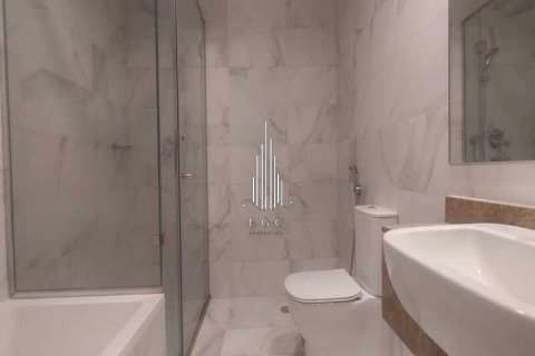 Apartment in Corniche Road, Abu Dhabi, UAE 2 bedrooms, 120.8 sq.m. № 572841 - photo 12