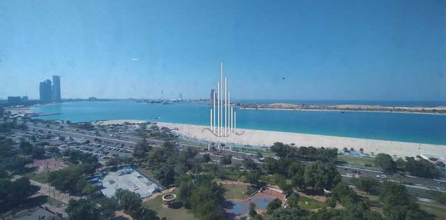 阿联酋 Abu Dhabi Corniche Road 公寓  3 卧, 213.7 平方米 , 编号 572842