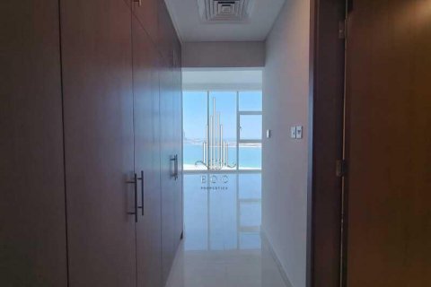 阿联酋 Abu Dhabi Corniche Road 待租 : 3 卧, 213.7 平方米 , 编号572842 - 照片 15