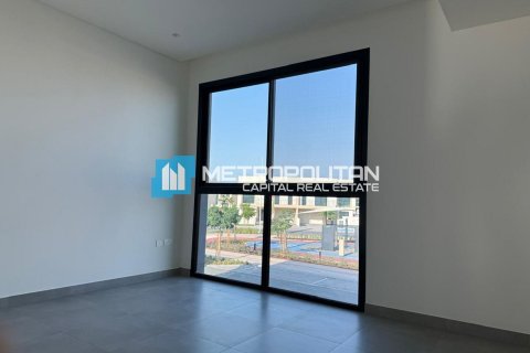 Vila na Yas Island, Abu Dhabi, SAE 3 spálne, 282.9 m2 č. 651968 - Fotografia 13