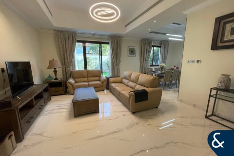 Villa en alquiler en Reem, Dubai, EAU 3 dormitorios, 289 m2 № 698292 - foto 3