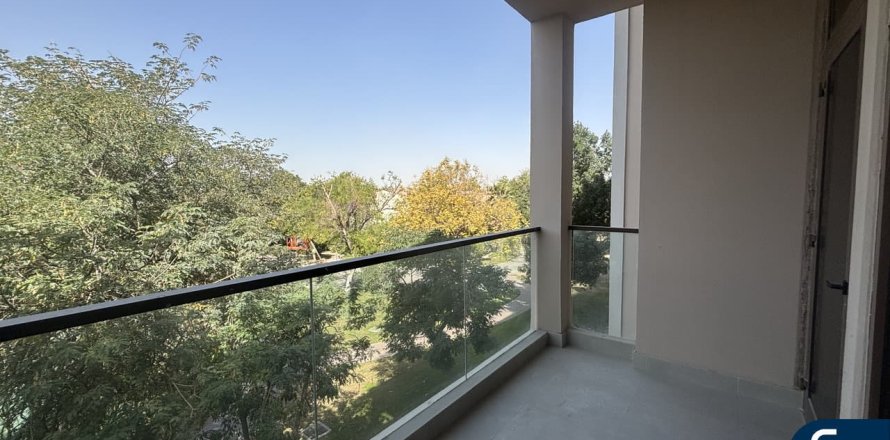 Apartamento em Dubai Investment Park, Dubai, EAU 2 quartos, 141 m2 № 698293