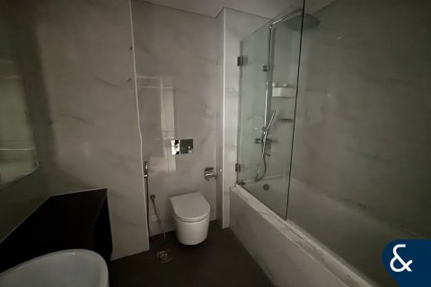 Apartamento para arrendamento em Dubai Investment Park, Dubai, EAU 2 quartos, 141 m2 № 698293 - foto 7