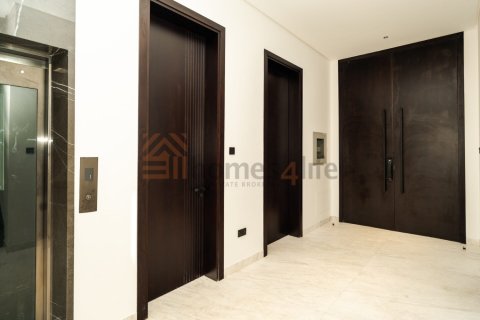 Vila di Nadd Al Sheba, Dubai, UEA 5 kamar tidur, 465 m2 nomor 722523 - foto 16