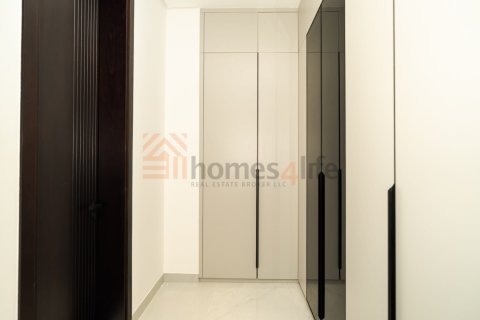 Vila di Nadd Al Sheba, Dubai, UEA 5 kamar tidur, 465 m2 nomor 722523 - foto 5