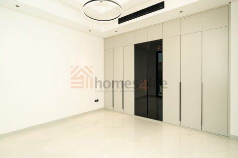 Vila di Nadd Al Sheba, Dubai, UEA 5 kamar tidur, 465 m2 nomor 722523 - foto 8