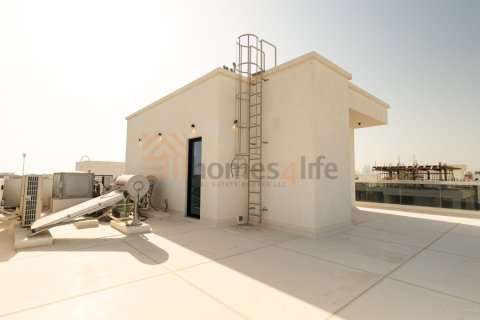 Vila di Nadd Al Sheba, Dubai, UEA 5 kamar tidur, 465 m2 nomor 722523 - foto 1